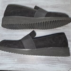 Euro Sofft Black Faux Suede Loafers Size 9 (SQ2)